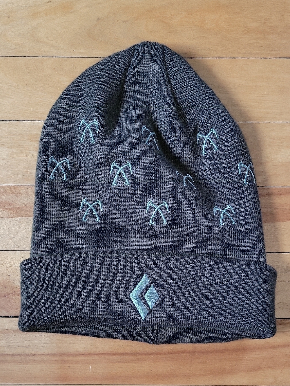 black diamond beanie